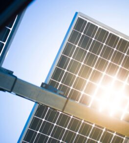 Commercial solar services (5) Commercial solar services (5)