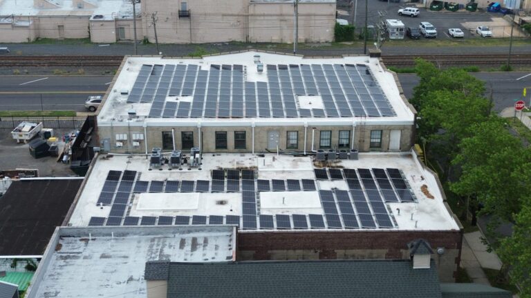 Thumbnail of the rooftop solar panel rows at Market Street Mission in Asbury Park, New Jersey